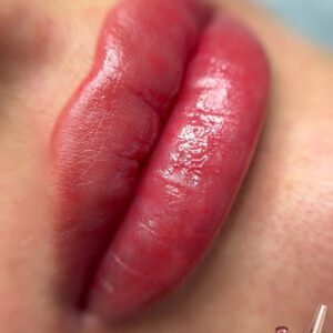 lip-tint-1 lip-tint-1